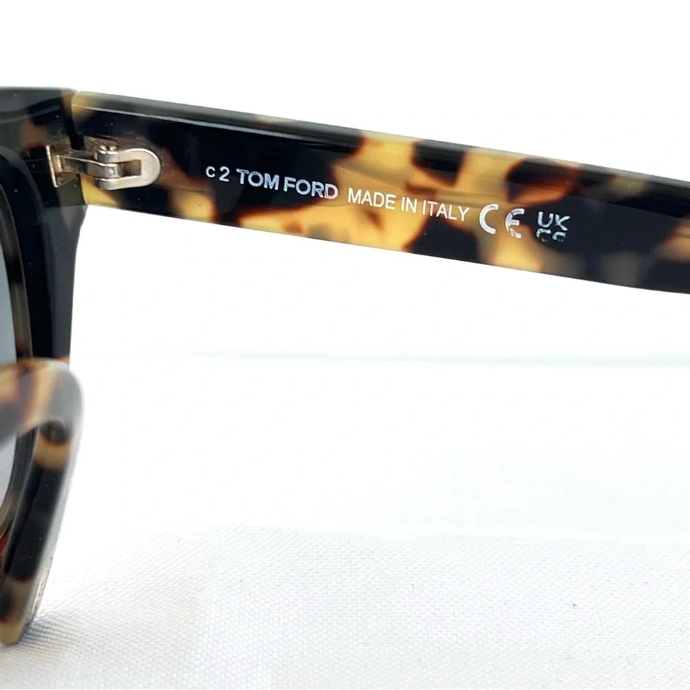 TOM FORD Italy TF614 Lauren-02 Gray Gradient Lenses Tortoise Frame Sunglasses